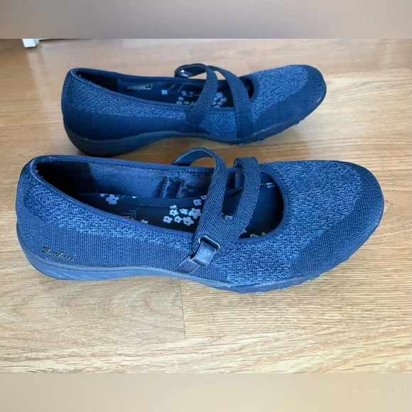 Women’s Skechers Breathe Easy Relaxed Fit Lucky Lady Navy Flats Size 9.5 - Picture 4 of 6